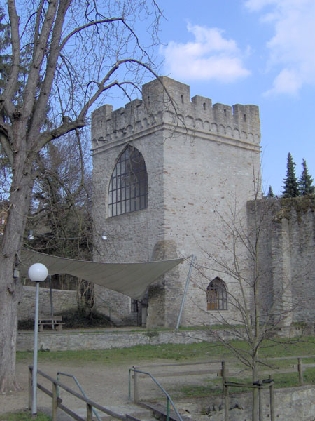 Burg Sonnenberg Kapellenturm